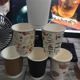BAO BÌ GIẤY, LY GIẤY, KHAY ĐỰNG THÂN THIỆN MÔI TRƯỜNG