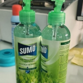 CỬA HÀNG CHUYÊN SỈ LẺ CHAI XỊT PHÒNG THƠM HƯƠNG HOA CỎ. 