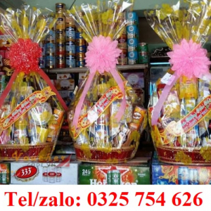 ĐÓNG GÓI VÀ BỎ SỈ GIỎ QUÀ TẾT CHO CỬA HÀNG SIÊU THỊ GIÁ RẺ