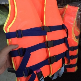 MUA ÁO PHAO CHẤT LƯỢNG,  KHÔNG XÌ, KHÔNG LỦNG.