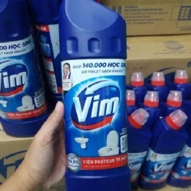 MUA CHAI TẨY RỬA BỒN CẦU VIM GIÁ TỐT 